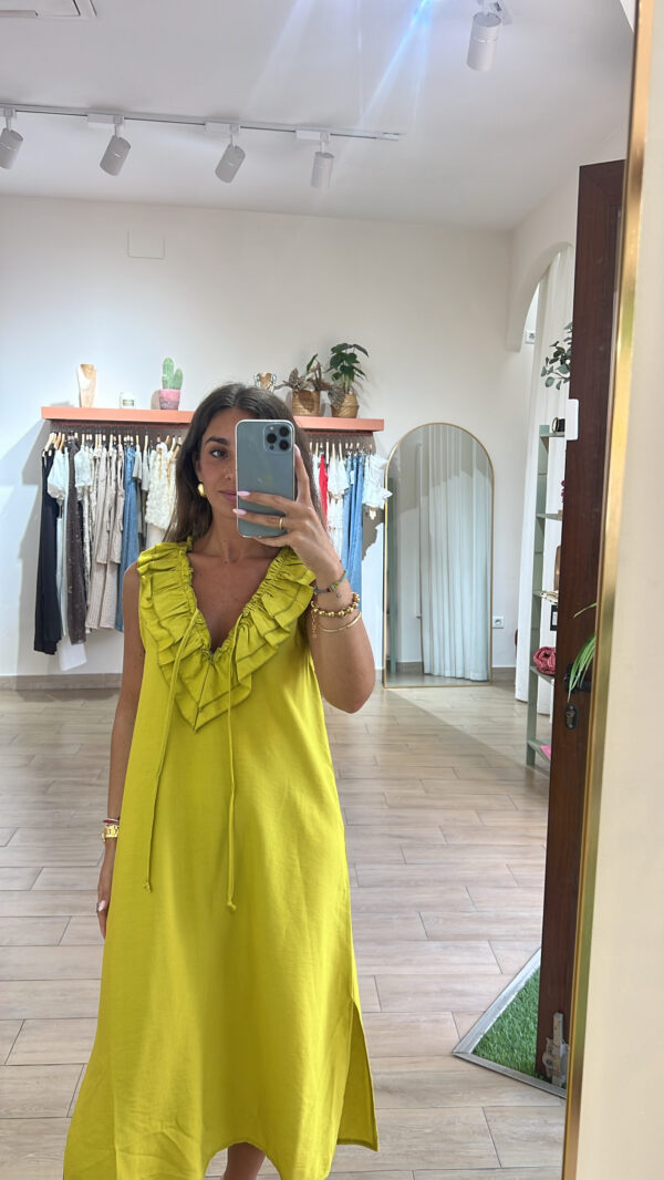 vestido volantes