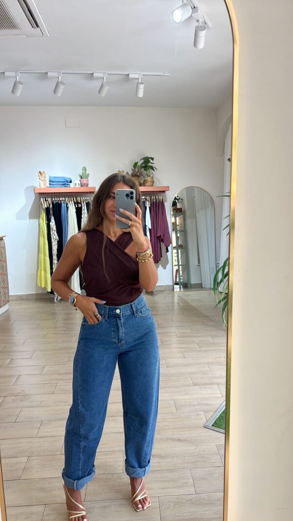 jeans brunet