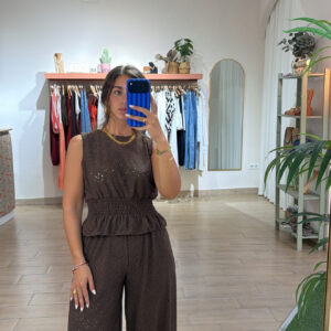 conjunto chocolate