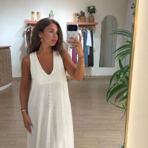 vestido tachuelas