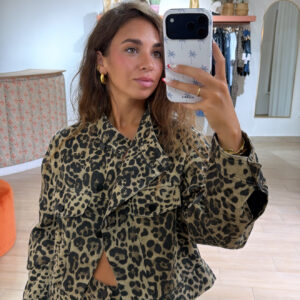chaqueta leopardo