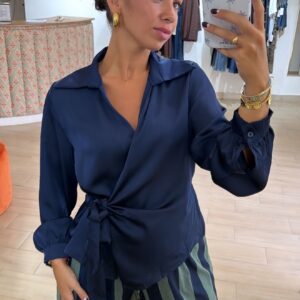 blusa saten