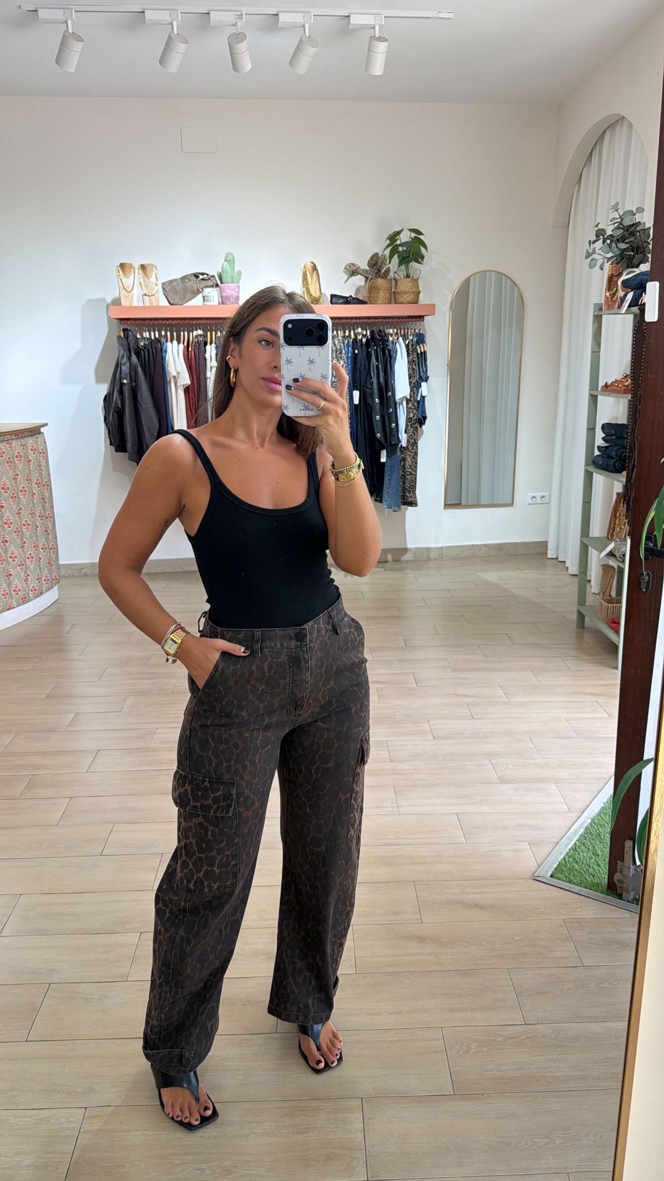 Pantalon leopardo