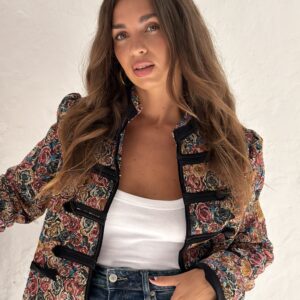 chaqueta flores